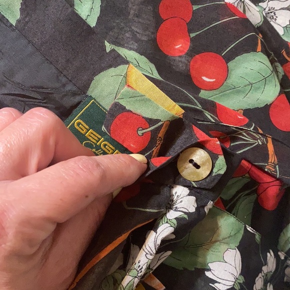 COPY - Geiger Collections Austria Women’s Pleated Skirt - Picture 9 of 11